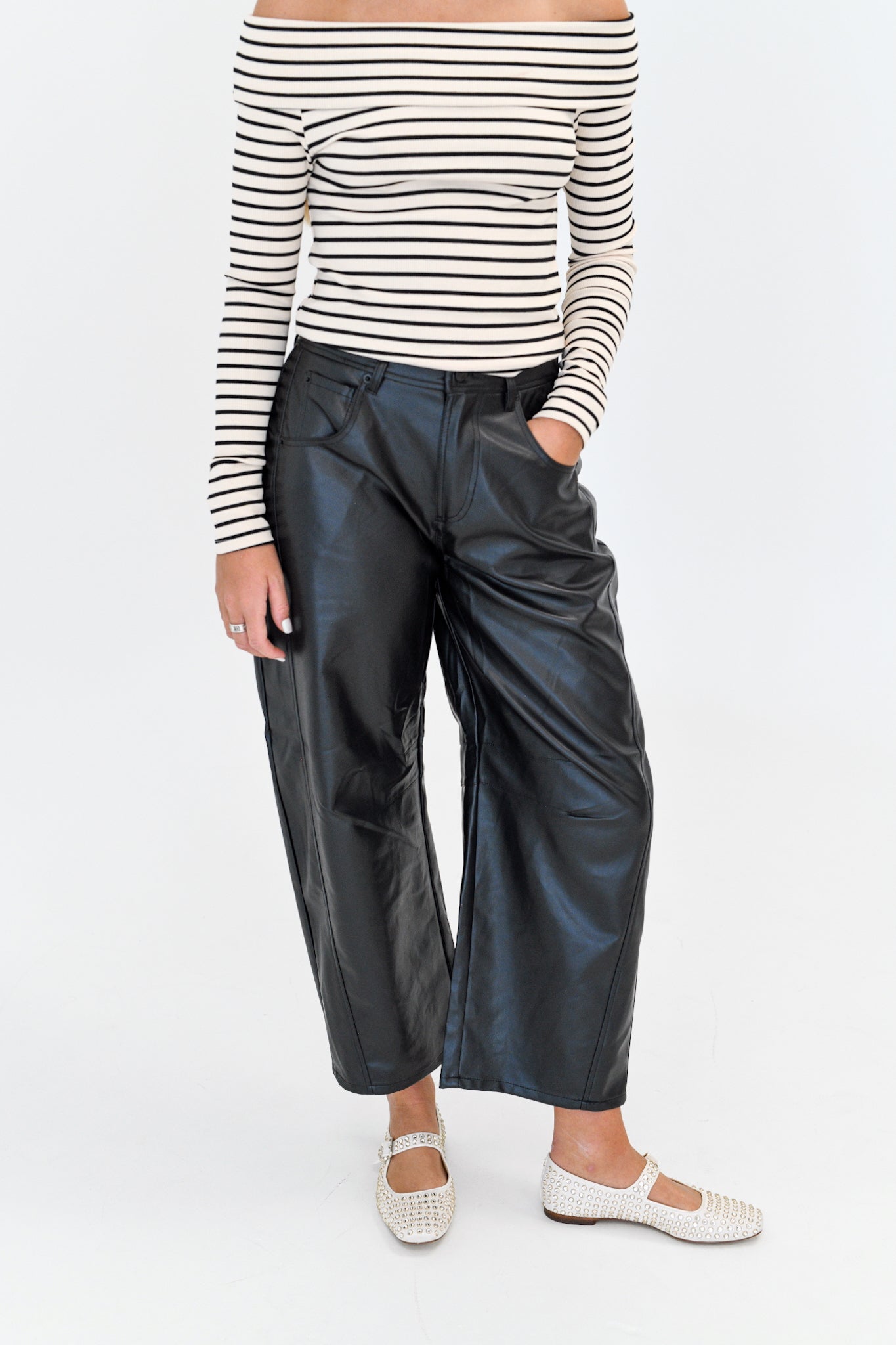 Tess Pleather Barrel Pants - Black