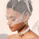Pearl Petals Choker: Pearl with 18k Gold Plating
