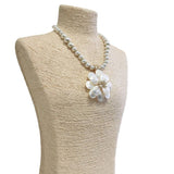 Flower Necklace Pearl - White
