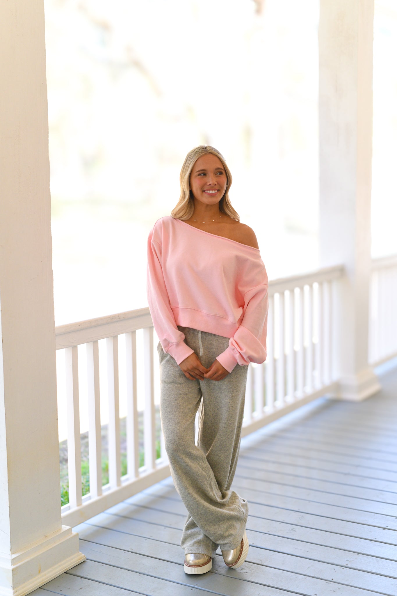 Alina Off Shoulder Cropped Sweatshirt - Pink