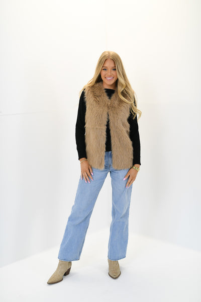 Vivian Faux Fur Vest-Taupe