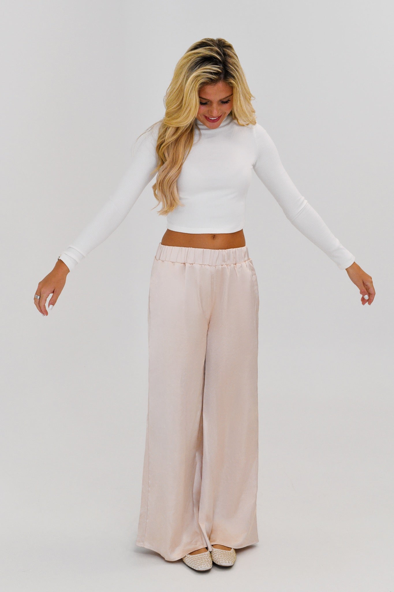 Mabrie Wide Leg Satin Pants - Champagne