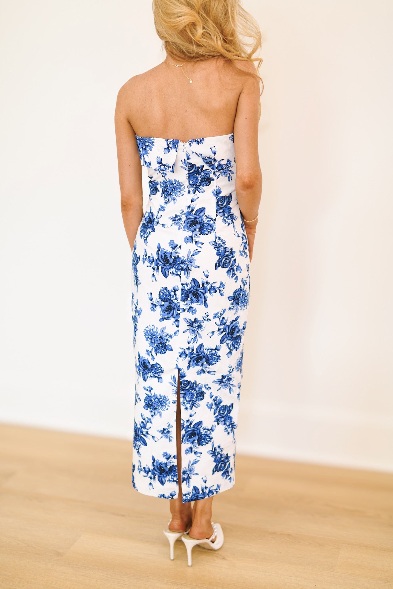 Arika Bodycon Tube Dress - Blue Floral