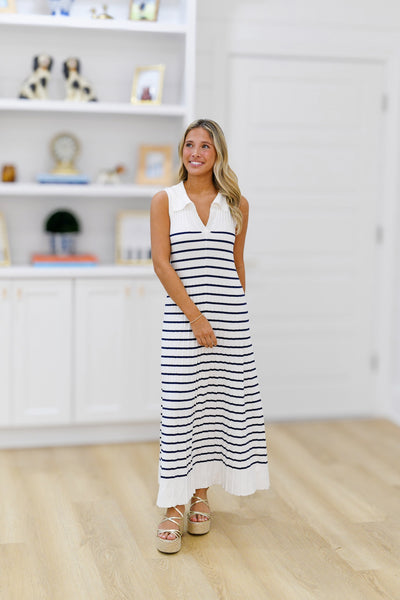 Camila Sleeveless Midi Dress - Off White/Navy