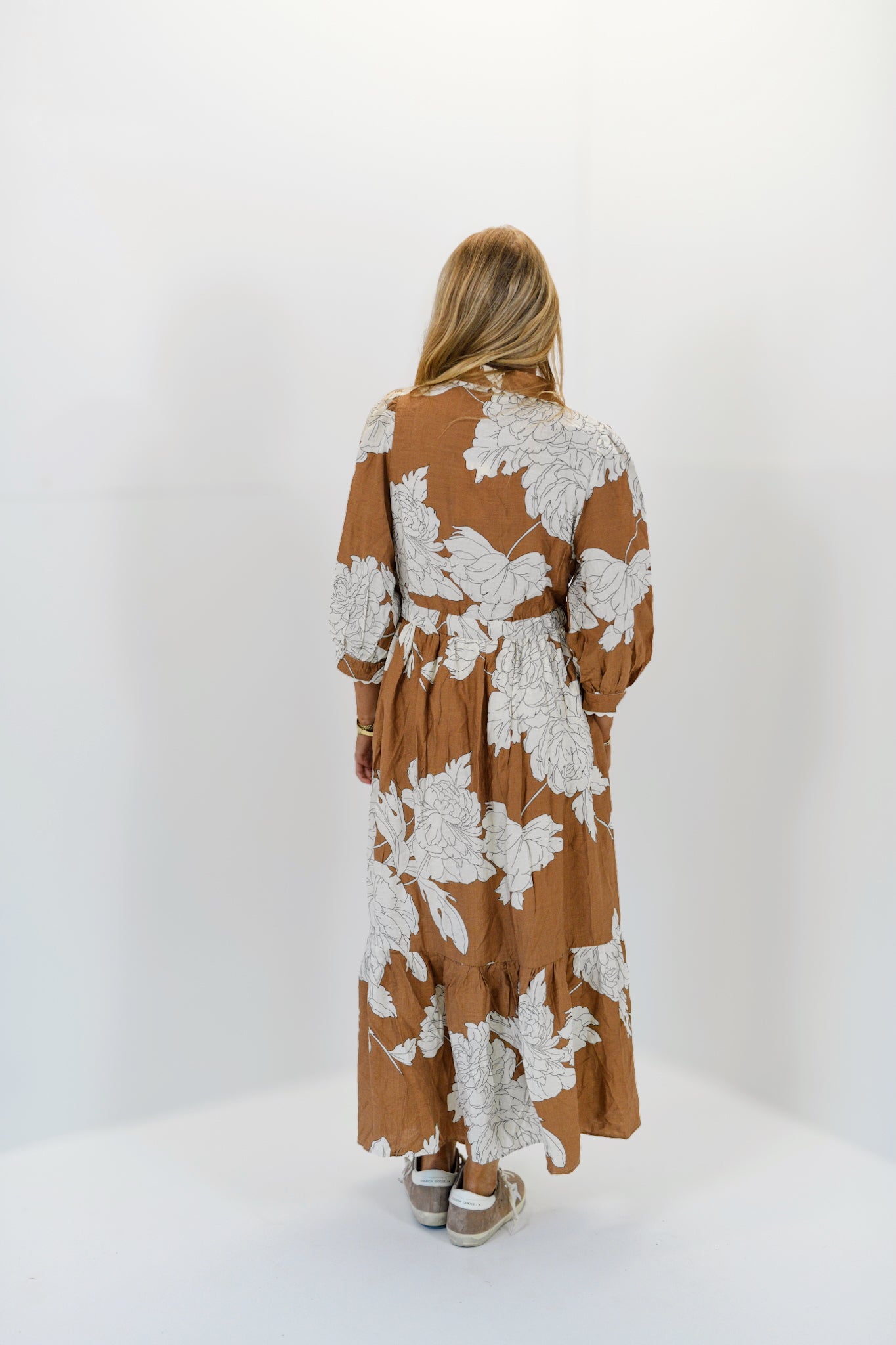 Elise Floral Midi Dress - Camel