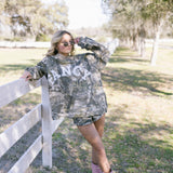 Fancy Oversized Crewneck - Camo/Brown Outline