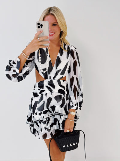 Lorie Cut-out Long Sleeve Dress - Black/White